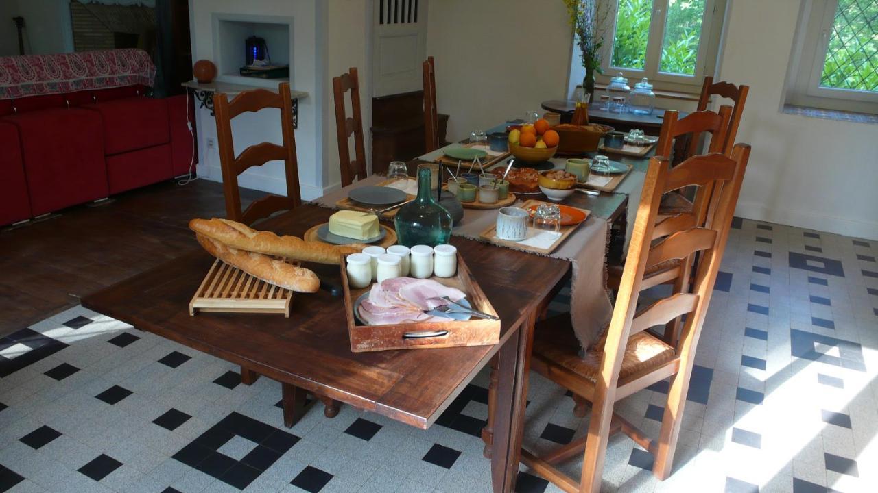 فندق Au Bois De La Grave Luzech المظهر الخارجي الصورة